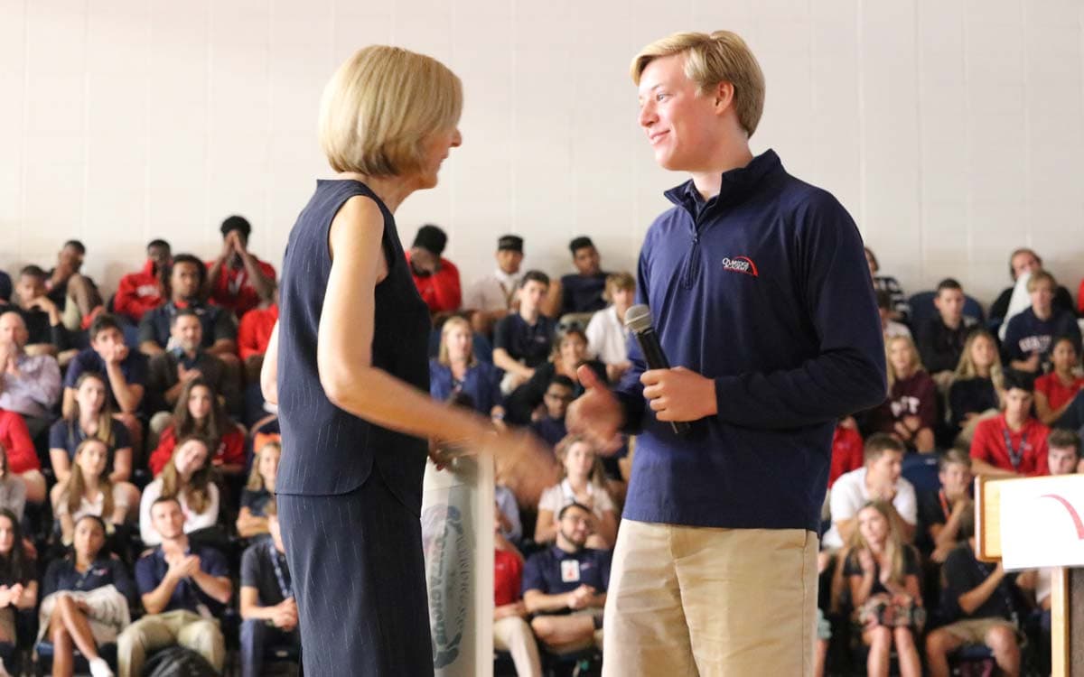 Distribution center activity